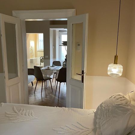 Appartement Un Piccolo Rifugio D'Elite à Bergame Extérieur photo